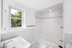 16 New St, Montclair, NJ 07042 - Photo 10