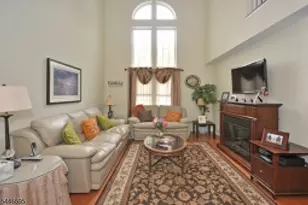 67 Washington Ct, Montville Township, NJ 07082 - Photo 2