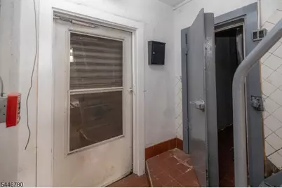 1452 Lower Rd, Elizabeth, NJ 07208 - Photo 22