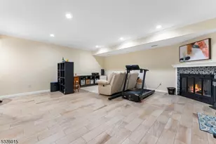 4 Brightwood Ln, Bedminster Township, NJ 07921 - Photo 20