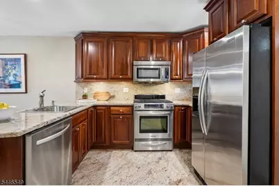 600 4th Ave, Westfield Town, NJ 07090 - Photo 6