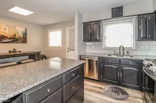 31 Woodview Ave, Woodbridge Township, NJ 08863 - Photo 10