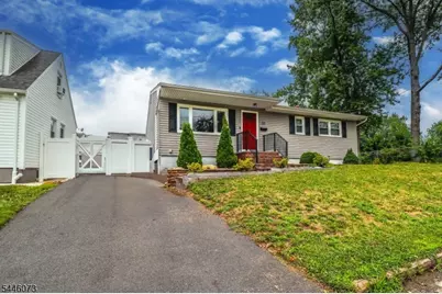 31 Woodview Ave, Woodbridge Township, NJ 08863 - Photo 26