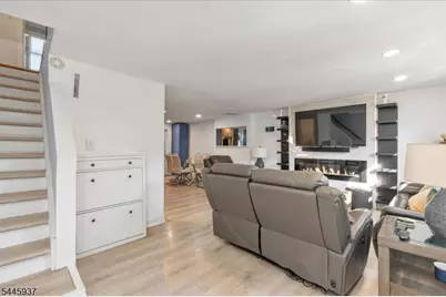 603 Lincoln Park, Cranford Township, NJ 07016 - Photo 2