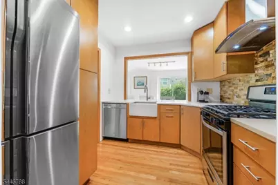 17 Westland Rd, Verona, NJ 07044 - Photo 10