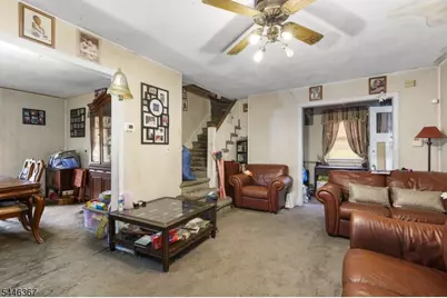 37 Newfield St, East Orange, NJ 07017 - Photo 8