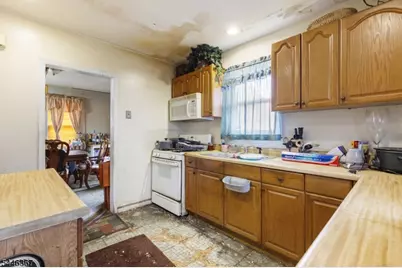 37 Newfield St, East Orange, NJ 07017 - Photo 12