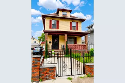 39 Hollywood Ave, Hillside, NJ 07205 - Photo 1