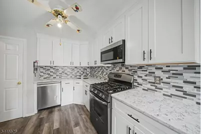 1404 Moonlight Ct, Washington Township, NJ 07840 - Photo 6