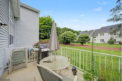 1404 Moonlight Ct, Washington Township, NJ 07840 - Photo 32