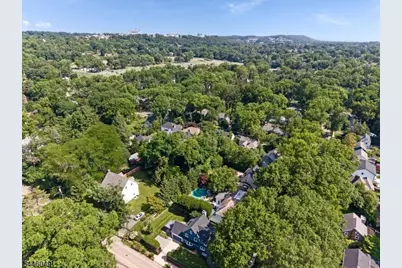 4 Marquette Rd, Montclair, NJ 07043 - Photo 44