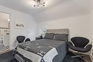 4 Marquette Rd, Montclair, NJ 07043 - Photo 28