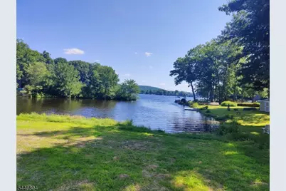 2 Algonquin Trl, Jefferson Township, NJ 07885 - Photo 16