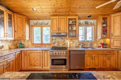 2 Algonquin Trl, Jefferson Township, NJ 07885 - Photo 4
