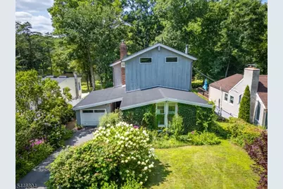 2 Algonquin Trl, Jefferson Township, NJ 07885 - Photo 10