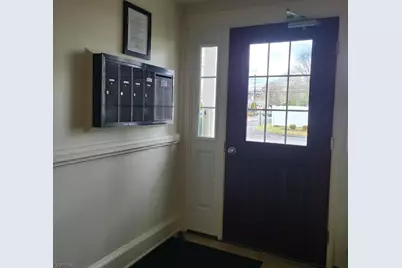 565 Grove St D- #3, Clifton, NJ 07013 - Photo 2