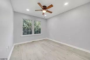 7 Kirby Ln, Franklin Township, NJ 08823 - Photo 22