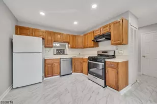 7 Kirby Ln, Franklin Township, NJ 08823 - Photo 12