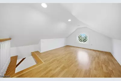 539 So Beverwyck Rd, Parsippany, NJ 07054 - Photo 40