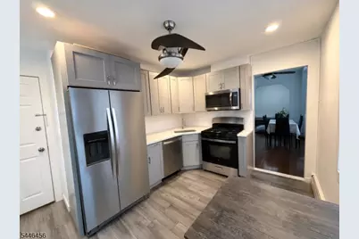 528 Harrison Ave #B, Harrison, NJ 07029 - Photo 4