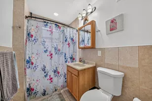 114 Peck Ave, Newark, NJ 07107 - Photo 20