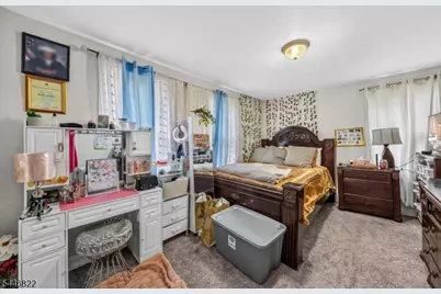 114 Peck Ave, Newark, NJ 07107 - Photo 4
