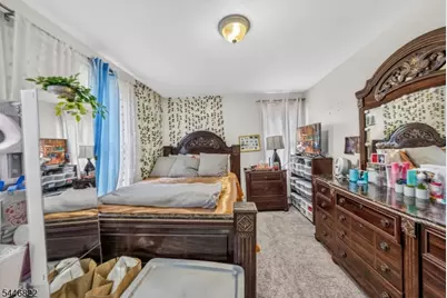 114 Peck Ave, Newark, NJ 07107 - Photo 12