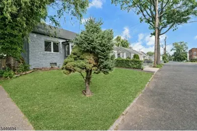 141 Lenox Ave, Irvington, NJ 07111 - Photo 32