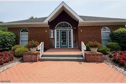 8 Henry Ct, Plainsboro Township, NJ 08536 - Photo 32