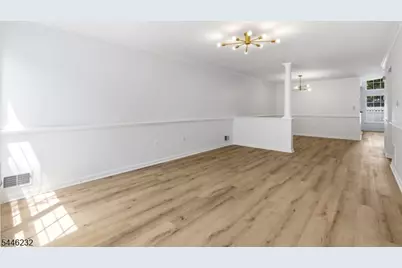 55 Heritage Ct, Montville Township, NJ 07082 - Photo 2