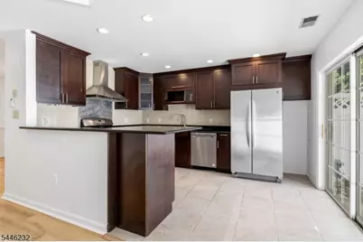 55 Heritage Ct, Montville Township, NJ 07082 - Photo 10