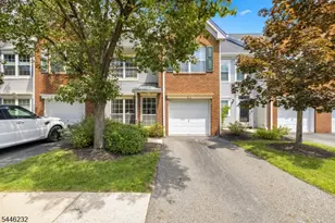 55 Heritage Ct, Montville Township, NJ 07082 - Photo 1