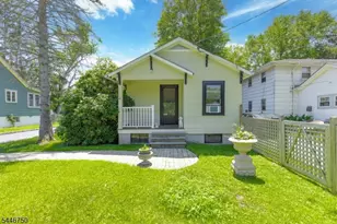 47 Lakeview Terrace, Oakland, NJ 07436 - Photo 1