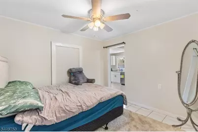 47 Lakeview Ter, Oakland, NJ 07436 - Photo 12