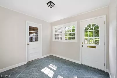 15 Deerhead Dr, Bridgewater, NJ 08807 - Photo 4