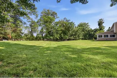 15 Deerhead Dr, Bridgewater, NJ 08807 - Photo 28