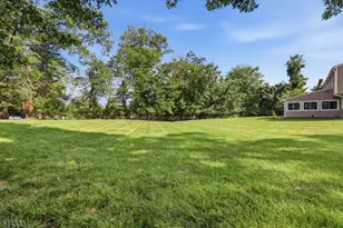 15 Deerhead Dr, Bridgewater, NJ 08807 - Photo 28