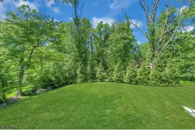 16 Exeter Rd, Millburn, NJ 07078 - Photo 48