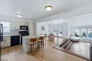29 Daniel St, Rockaway Township, NJ 07801 - Photo 6