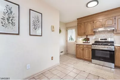 521 Dalay Pl, Bound Brook, NJ 08805 - Photo 12