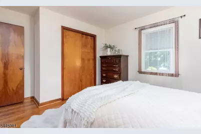 521 Dalay Pl, Bound Brook, NJ 08805 - Photo 14