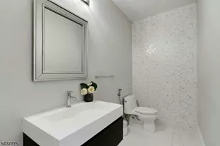 16 Exeter Rd, Millburn, NJ 07078 - Photo 22