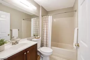 107 Rachel Ct, Franklin Township, NJ 08823 - Photo 4