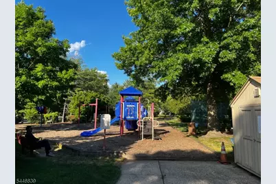 107 Rachel Ct, Franklin Township, NJ 08823 - Photo 12