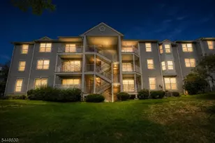 107 Rachel Ct, Franklin Township, NJ 08823 - Photo 14