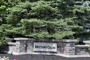 421 Brittany Dr, Wayne, NJ 07470 - Photo 1