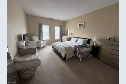 421 Brittany Dr #421, Wayne, NJ 07470 - Photo 10
