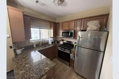 421 Brittany Dr #421, Wayne, NJ 07470 - Photo 8