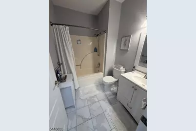 421 Brittany Dr #421, Wayne, NJ 07470 - Photo 12