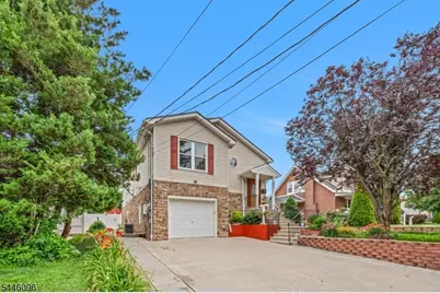 605 Corliss Ave, Phillipsburg, NJ 08865 - Photo 2